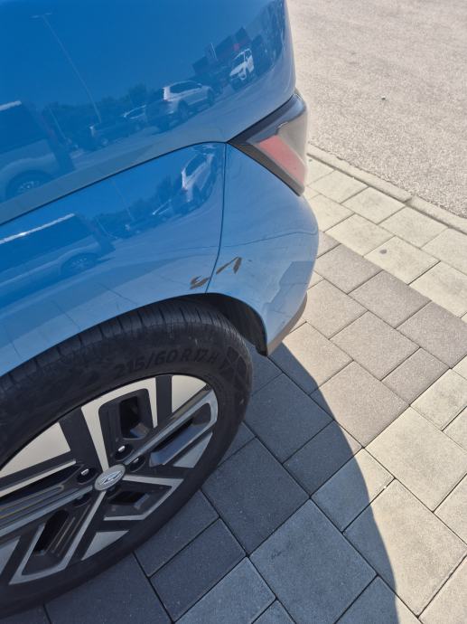 Hyundai Kona EV, 39,7 kW, automatik, registriran godinu dana!, fotografija 3