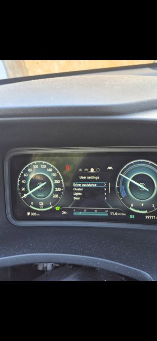 Hyundai Kona EV, 39,7 kW, automatik, registriran godinu dana!, fotografija 16