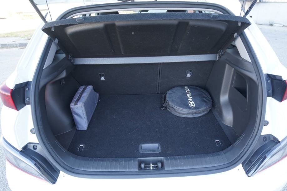 Hyundai Kona #SERVISNA#JAMSTVO#U SUSTAVU PDV-A#LEASING#, fotografija 14