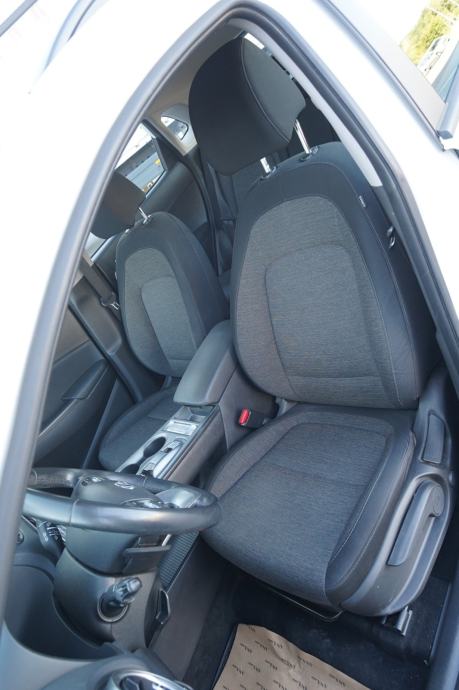 Hyundai Kona #SERVISNA#JAMSTVO#U SUSTAVU PDV-A#LEASING#, fotografija 10