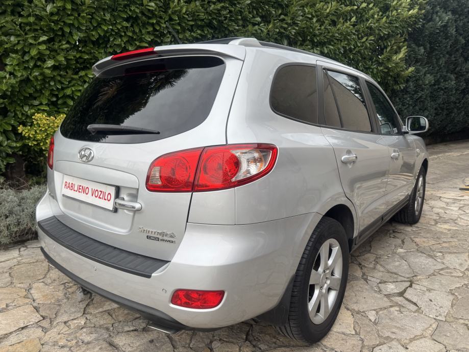 Hyundai Santa Fe 2,2 CRDi 2008-Automatik -Registracija 10/2025, 2008 god.