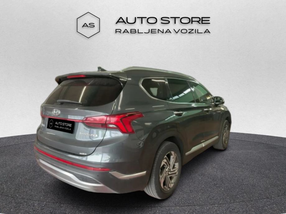 Hyundai Santa Fe 2,2 CRDi aut. 7 sitz | JAMSTVO 12/24 | REDIZAJN, fotografija 3