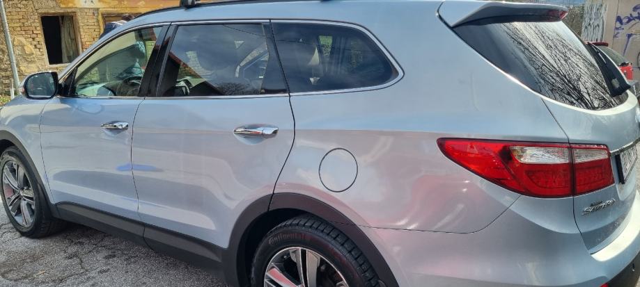 Hyundai Santa Fe 2,2 CRDi Grande 4×4automatic automatik, fotografija 2
