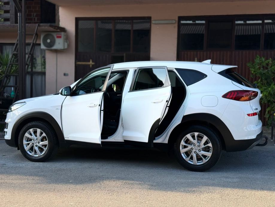 Hyundai Tucson 1.6 CRDI , 136 KS , mhev , AUTOMATIK , 2020 !!! kao nov, fotografija 8