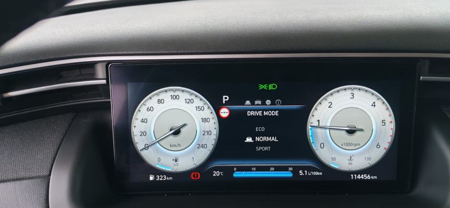 Hyundai Tucson 1,6 CRDi automatik Full Led Servisna Jamstvo TOP STANJE, fotografija 16