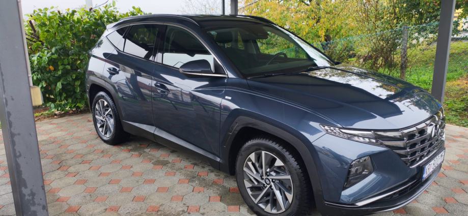 Hyundai Tucson 1,6 CRDi automatik Full Led Servisna Jamstvo TOP STANJE, fotografija 3