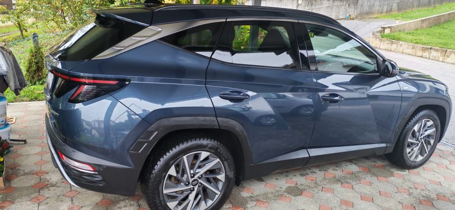 Hyundai Tucson 1,6 CRDi automatik Full Led Servisna Jamstvo TOP STANJE, fotografija 4