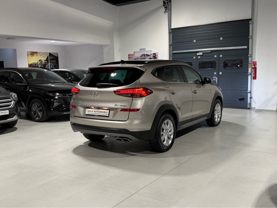 ⭐️HYUNDAI TUCSON 1.6 CRDI⭐️AUTOMATIK◼️PANORAMA◼️3 GODINE JAMSTVA✅⭐️, fotografija 4