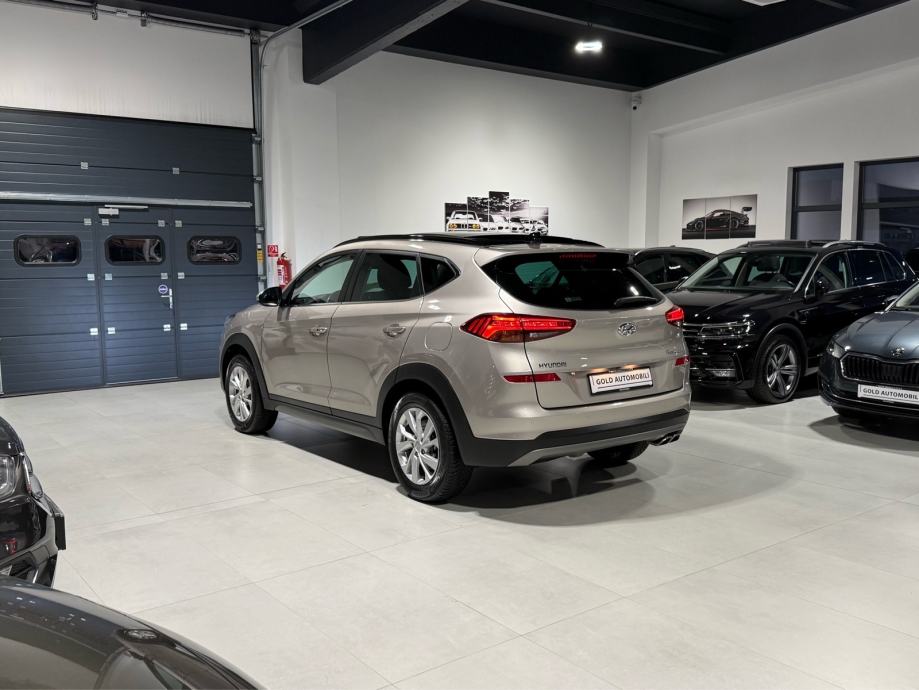 ⭐️HYUNDAI TUCSON 1.6 CRDI⭐️AUTOMATIK◼️PANORAMA◼️3 GODINE JAMSTVA✅⭐️, fotografija 6
