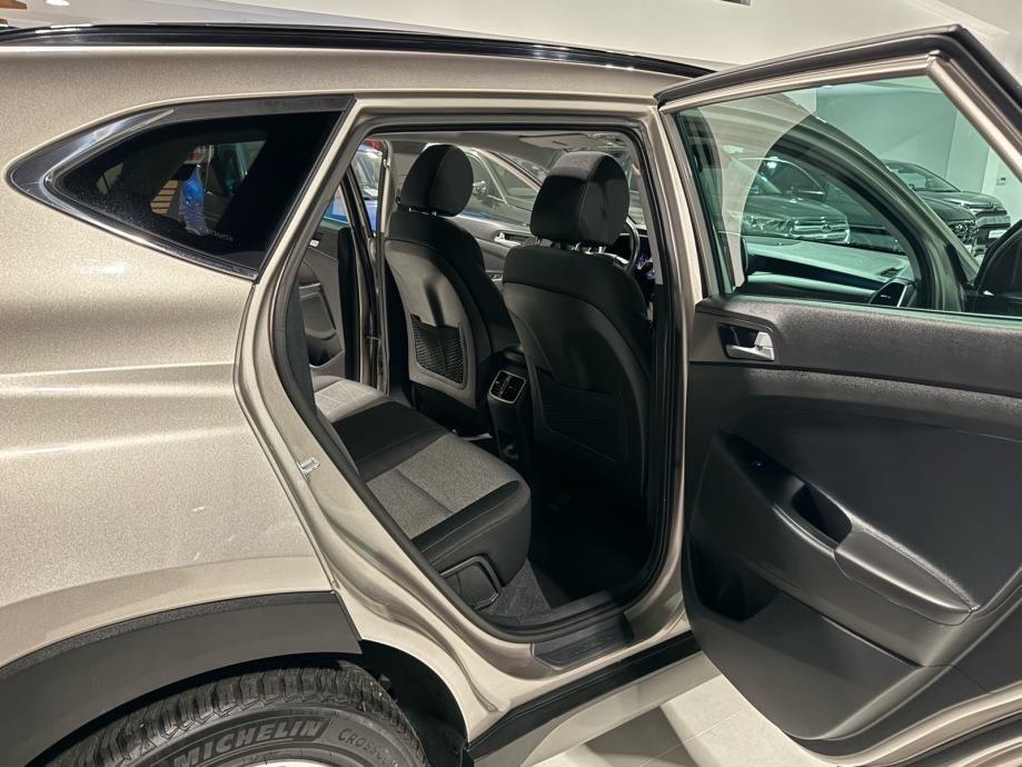 ⭐️HYUNDAI TUCSON 1.6 CRDI⭐️AUTOMATIK◼️PANORAMA◼️3 GODINE JAMSTVA✅⭐️, fotografija 18