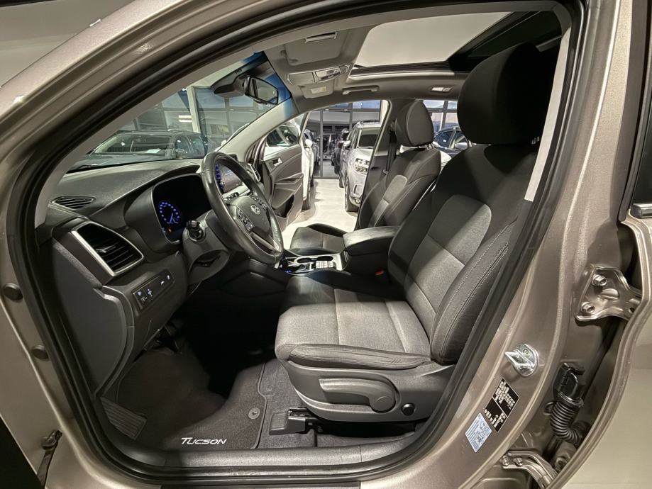 ⭐️HYUNDAI TUCSON 1.6 CRDI⭐️AUTOMATIK◼️PANORAMA◼️3 GODINE JAMSTVA✅⭐️, fotografija 20