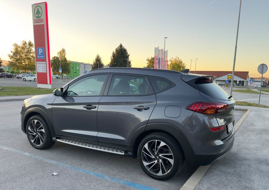Hyundai Tucson 1.6 CRDI automatik, fotografija 3