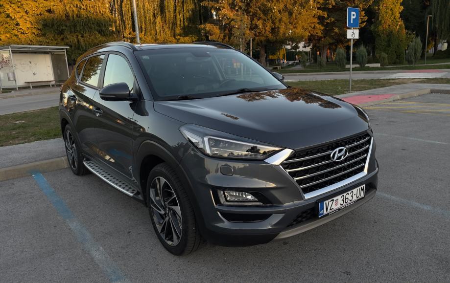 Hyundai Tucson 1.6 CRDI automatik, fotografija 8