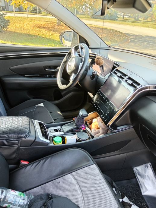 Hyundai Tucson 1,6 CRDi automatik, fotografija 4