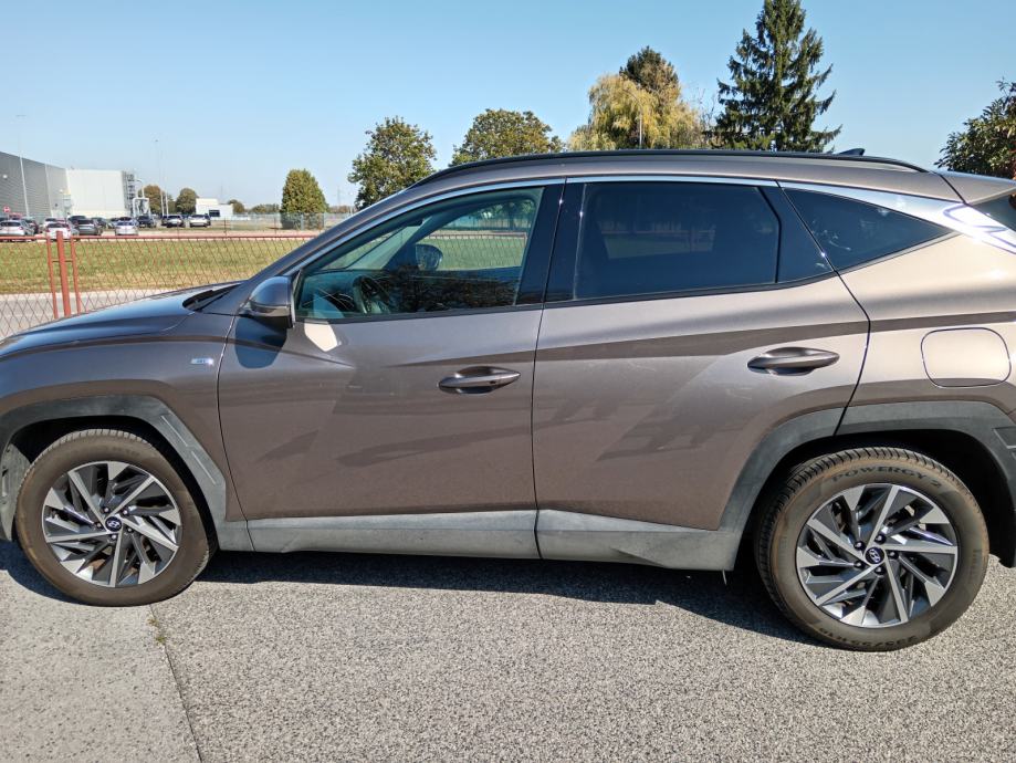 Hyundai Tucson 1,6 CRDi automatik, fotografija 2