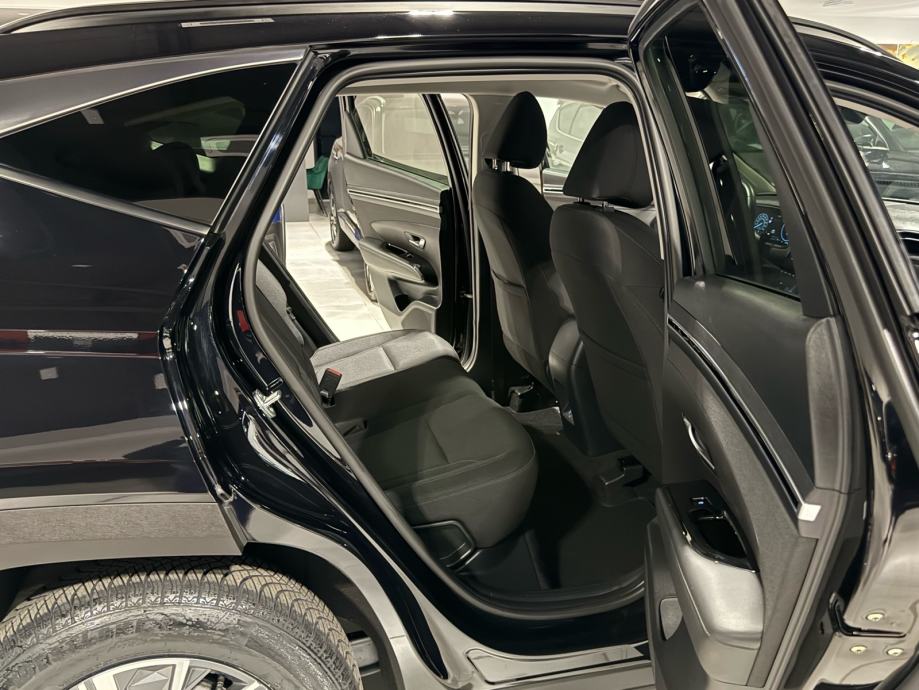 ⭐️HYUNDAI TUCSON 1.6 CRDI⭐️EDITION◼️NOVE GUME◼️3 GODINE JAMSTVA✅⭐️, fotografija 19