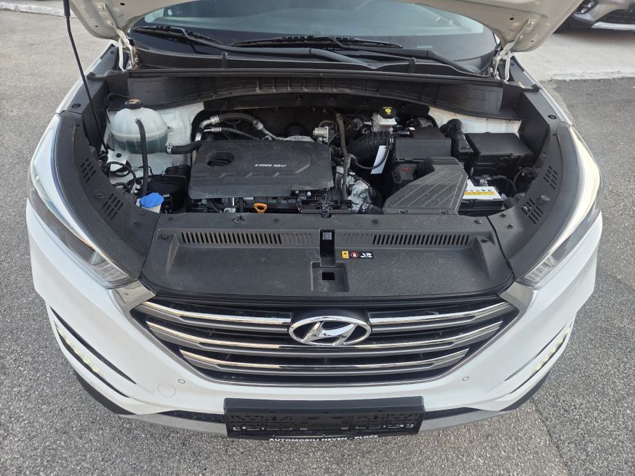 Hyundai Tucson 1,7 CRDi 2018 ** JAMSTVO !!, fotografija 12