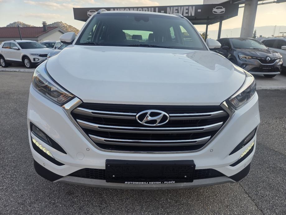 Hyundai Tucson 1,7 CRDi 2018 ** JAMSTVO !!, fotografija 2