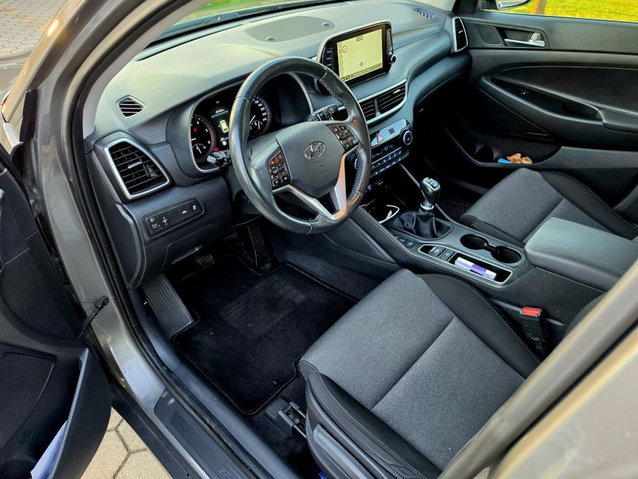 Hyundai Tucson 1,6 CRDi,,ODLIČAN,,SERVISNA,,99331KM, fotografija 10