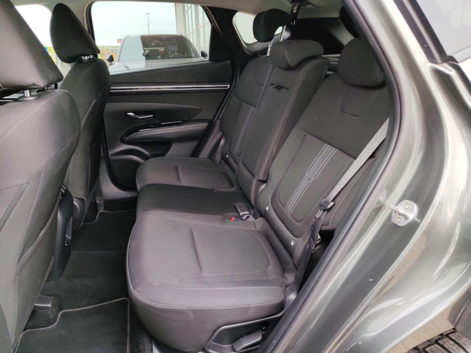 Hyundai Tucson 1.6 CRDI, fotografija 10