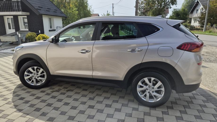 Hyundai Tucson 1,6 CRDi STYLE - 1.VLASNIK - NIJE UVOZ -, fotografija 3