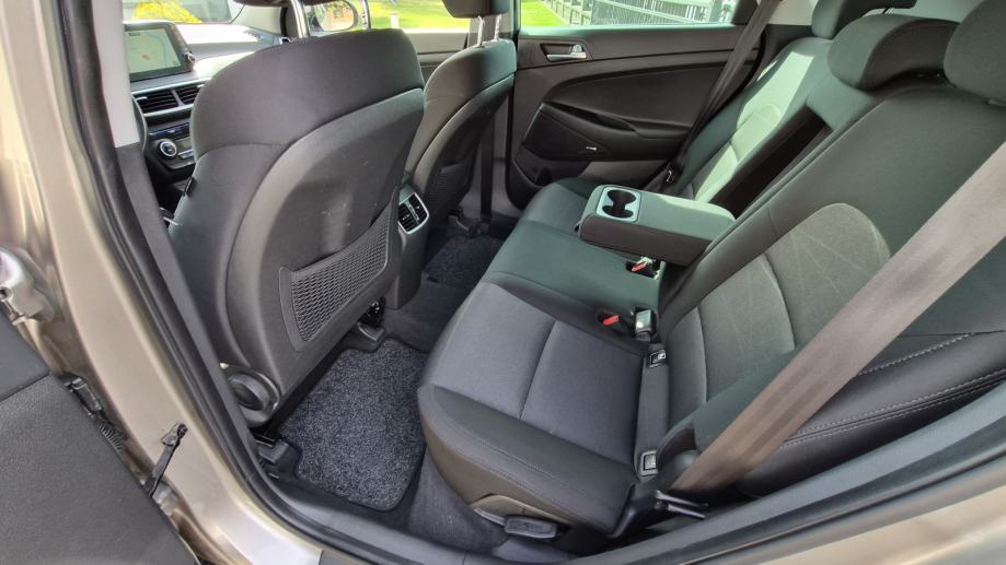 Hyundai Tucson 1,6 CRDi STYLE - 1.VLASNIK - NIJE UVOZ -, fotografija 20