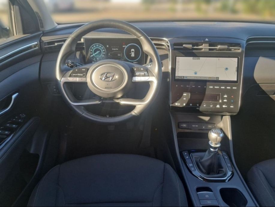 Hyundai Tucson 1,6 GDI 46TKM,SERV.,NAVI.,LED,ALU.,PDC,KAM.,VIRT.,TREND, fotografija 8