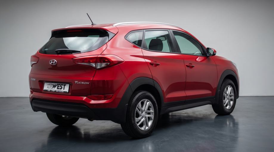 Hyundai Tucson 1,6 GDI SAMO 22000 KM VOZILO KAO NOVO!!!, fotografija 7