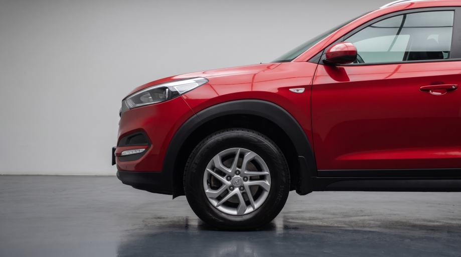 Hyundai Tucson 1,6 GDI SAMO 22000 KM VOZILO KAO NOVO!!!, fotografija 8