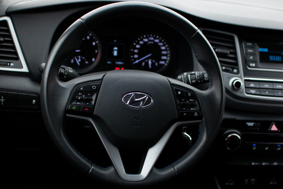 Hyundai Tucson 1,6 GDI SAMO 22000 KM VOZILO KAO NOVO!!!, fotografija 12