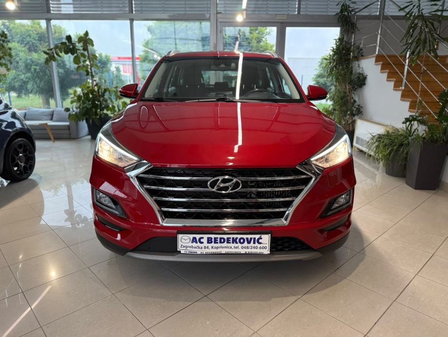 Hyundai Tucson 1,6 T-GDI NAVI KAMERA TOP STANJE, fotografija 2