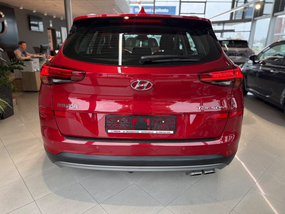 Hyundai Tucson 1,6 T-GDI NAVI KAMERA TOP STANJE, fotografija 6