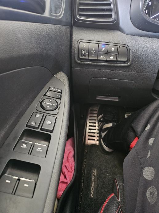 Hyundai Tucson 1,6 T-GDI, fotografija 17