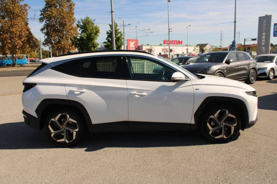 Hyundai Tucson 1.6T AUTOMATIK, fotografija 4