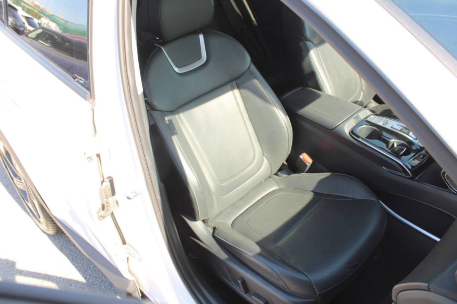 Hyundai Tucson 1.6T AUTOMATIK, fotografija 14