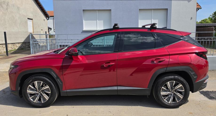 Hyundai Tucson 1,6T samo 32000 km. Vlasnik prodaje osobno! AKCIJA!, fotografija 4