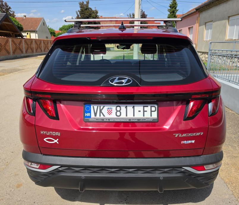 Hyundai Tucson 1,6T samo 32000 km. Vlasnik prodaje osobno! AKCIJA!, fotografija 7