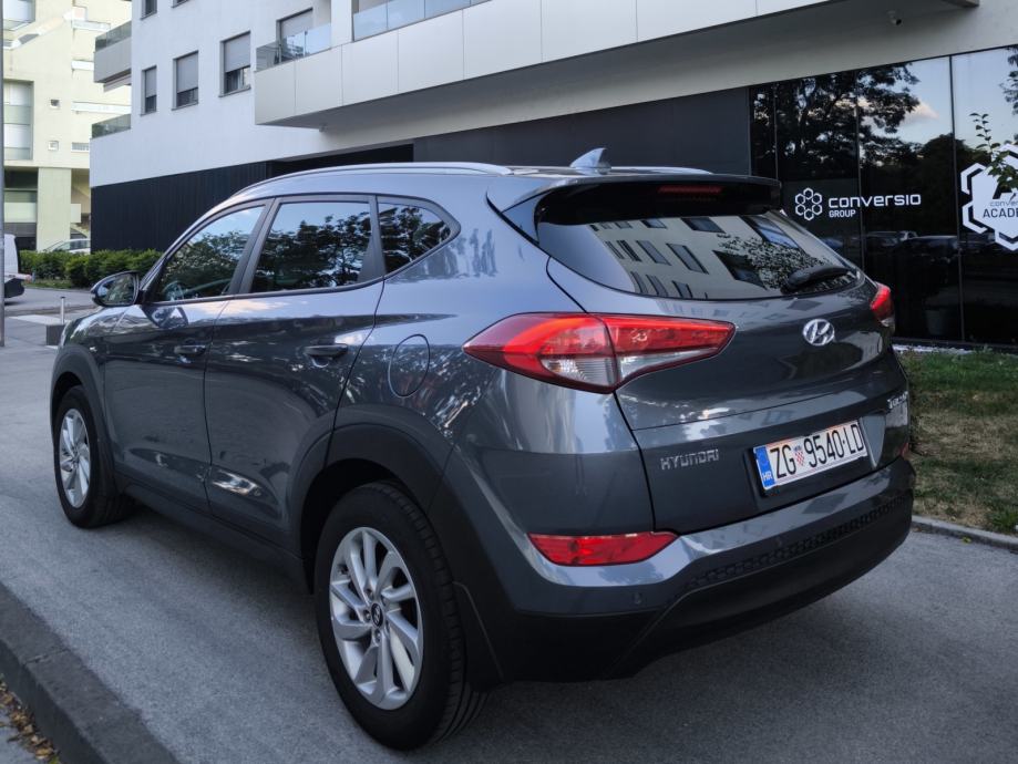 HYUNDAI TUCSON 1.7 CRDi AUTOMATIK// REGISTRAN GODINU DANA//, fotografija 7