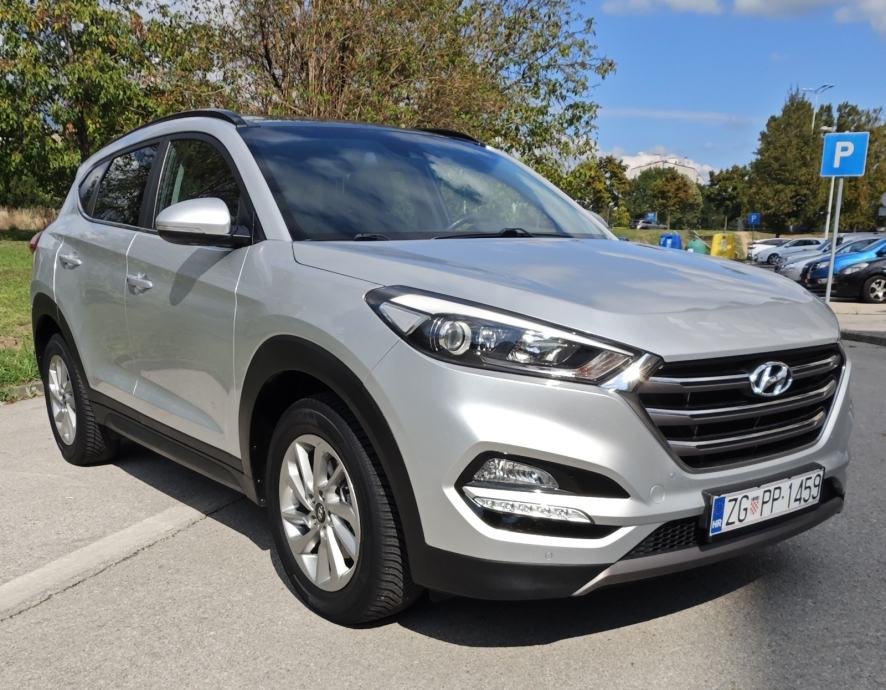 Hyundai Tucson 1.7 CRDi automatik, kamera, Panorama, fotografija 3