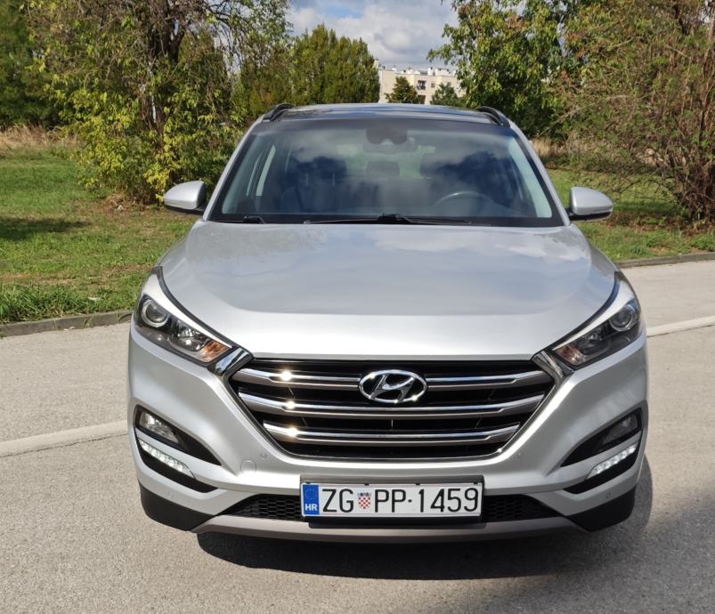 Hyundai Tucson 1.7 CRDi automatik, kamera, Panorama, fotografija 20