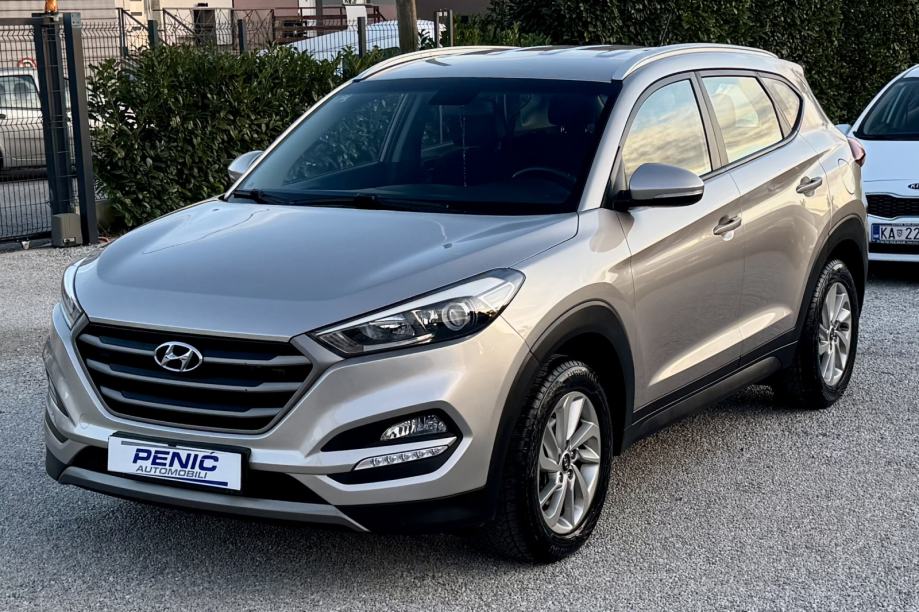 Hyundai Tucson 1.7 CRDi - Kupljen nov u HR - 1. VLASNIK, fotografija 2