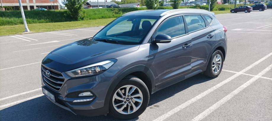 Hyundai Tucson 1.7 CRDi PRVI VLASNIK, fotografija 2