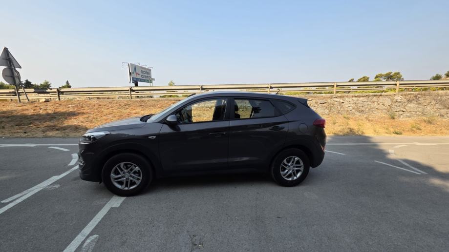 Hyundai Tucson 1.7 CRDi, fotografija 5
