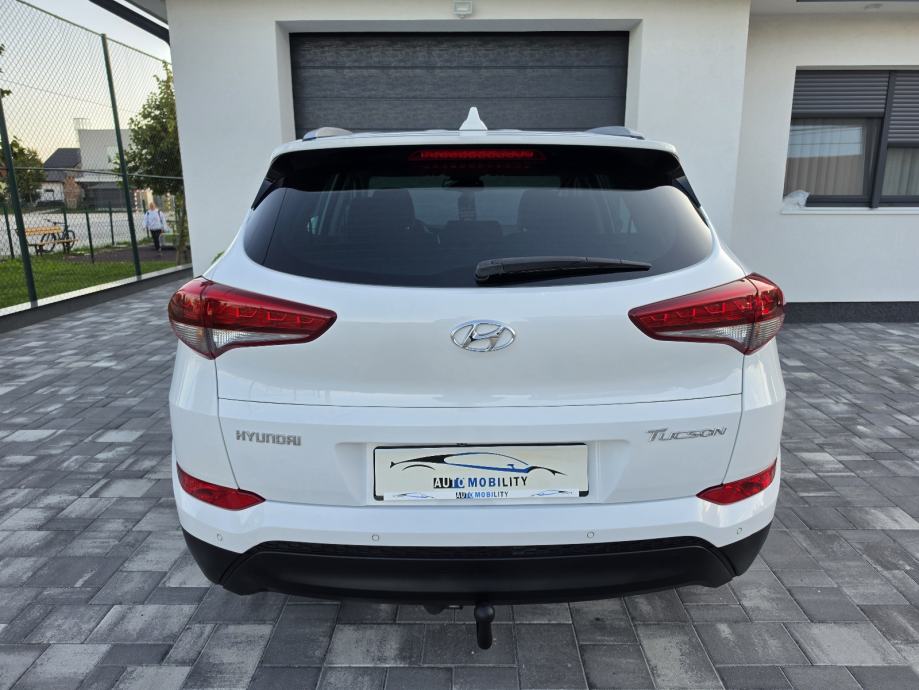Hyundai Tucson 1.7 CRDi STYLE NAVI KAMERA LED **GARANCIJA**, fotografija 5