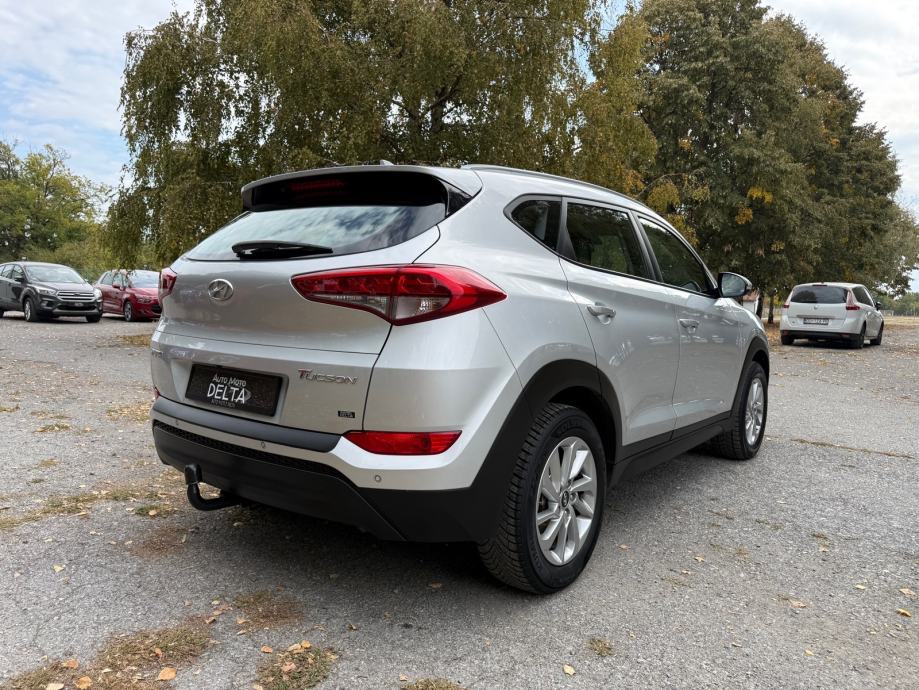 Hyundai Tucson 1.7 CRDi-TEMP-NAVI-AUT. KLIMA-MODOVI VOŽNJE-GR. SJEDALA, fotografija 5