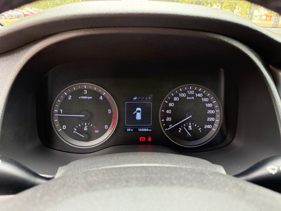 Hyundai Tucson 1.7 CRDi-TEMP-NAVI-AUT. KLIMA-MODOVI VOŽNJE-GR. SJEDALA, fotografija 14