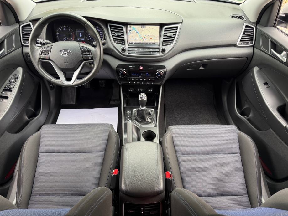 Hyundai Tucson 1.7 CRDi-TEMP-NAVI-AUT. KLIMA-MODOVI VOŽNJE-GR. SJEDALA, fotografija 19