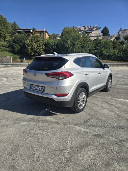 Hyundai Tucson 1.7crdi AKCIJA!!!, fotografija 6