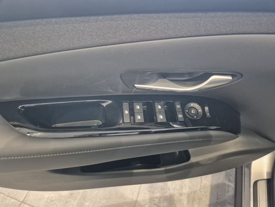 Hyundai TUCSON 150KS 2WD 6MT FIFA WORLD CUP POPUST 3.500 EUR !!, fotografija 20