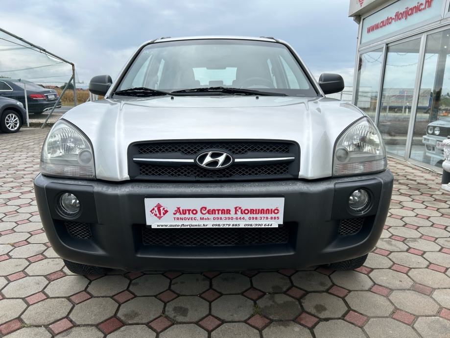 Hyundai Tucson 2,0 16V benzin 2008.,reg:12.5.2027.,SERVIS, KLIMA, ALU, fotografija 2